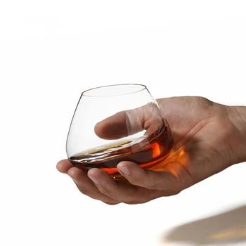Normann Copenhagen Designer De Creatie Spin Gyro Vin Licoros De Sticlă De Coniac Brandy Snifters Leagăn Whisky Whisky Pahar Rock Cupe