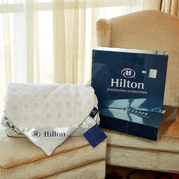 Populare Hilton vara rece pilota lavabila confortabile cu aer condiționat de cinci stele quilt core