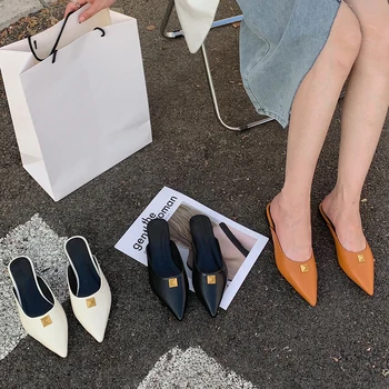 2021 Noi Femeile Papuci Cu Toc Plat Diapozitive Aluneca Pe Catâri Pantofi Pentru Femei De Moda A Subliniat Toe Nit Apartamente De Sex Feminin Flip-Flops Pantofi