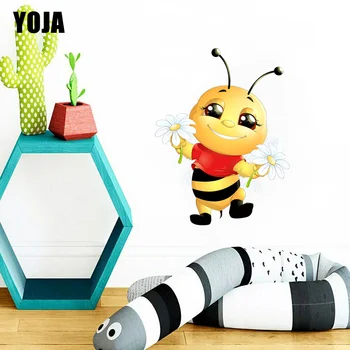 YOJA 36.5×48CM Drăguț Bee Holding Flori de Camera pentru Copii Decor Perete Autocolante de Desene animate Acasa Decalcomanii 8WS0249