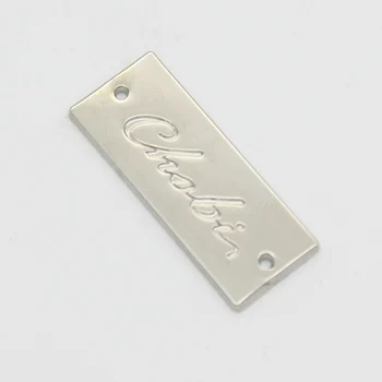 îmbrăcăminte de înaltă calitate din aliaj de relief etichete etichetă de metal personalizate lucrate manual privat de cusut plăcuța de identificare pentru haine de marcă 1.2*3 cm