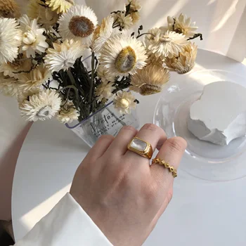 Amaiyllis Aur de 18K Roman Curbat Coajă Alb Mama de perla Inel Ovale Pătrat Shell Grele Degetul Arătător Ring Pentru Femei Bijuterii