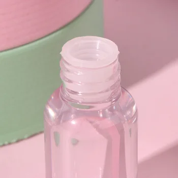 5 Bucati Amuzant Drăguț Mini-Ulei Esențial De Sticlă În Formă Goală De Buze Luciu De Buze Tub Glazura Recipiente Reîncărcabile Flacoane Cosmetice Diy