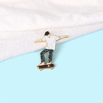 Skateboard Băiat Email Pini Tineri de Moda Viața Sac Brosa Rever Insigna de Desene animate Bijuterii Cadouri pentru Copii buni Prieteni